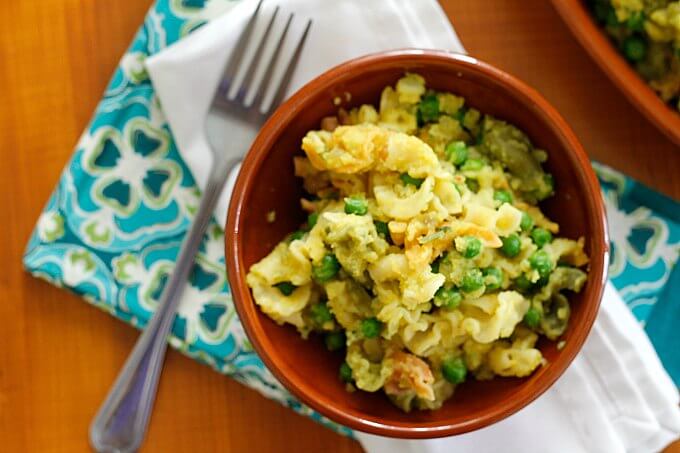 Pasta With Peas and Curried Cauliflower Sauce ~ #ForksOverKnives ~ Lydia's Flexitarian Kitchen