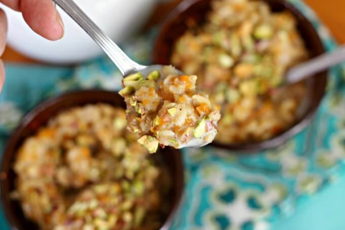 Spice Up Breakfast with Oatmeal Inspired by the Flavors of Carrot Halwa ~ #TheRecipeReDux ~ Lydia's Flexitarian Kitchen
